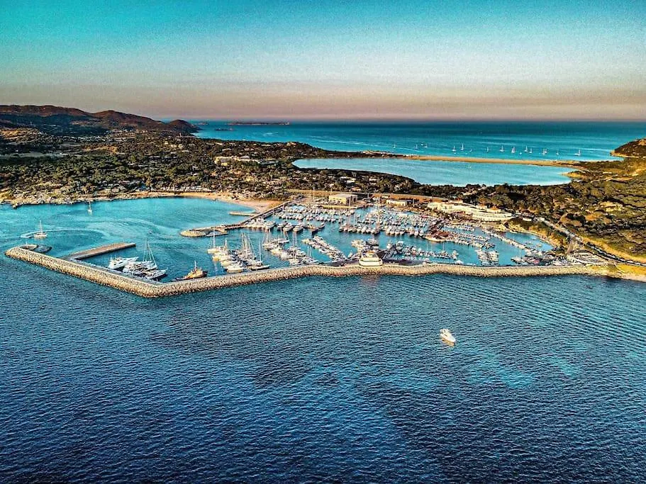 Rokkaria Holidays Apartments Villasimius