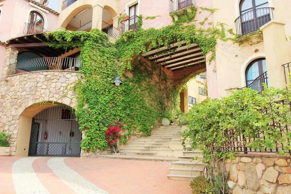 Rokkaria Holidays Apartments Villasimius